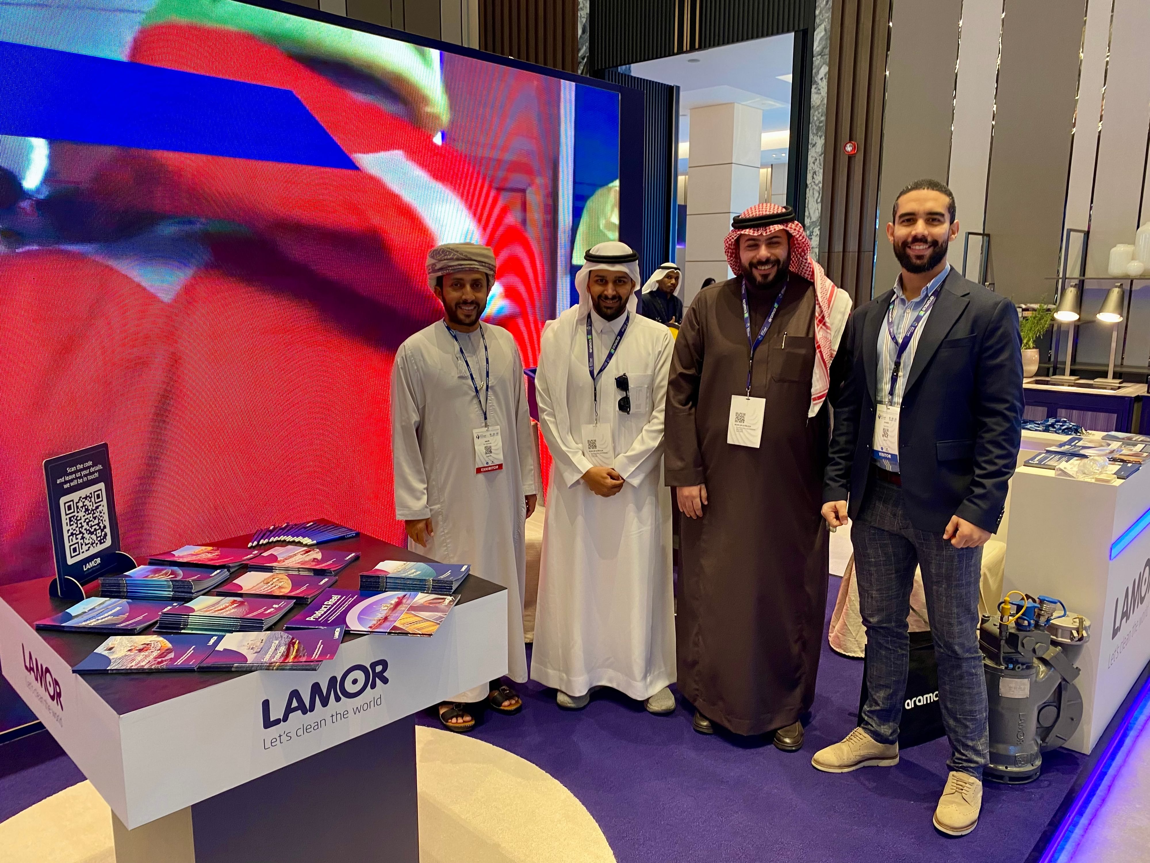 B179 A055 294 B 420 F B15 D 9958 A8634 F49