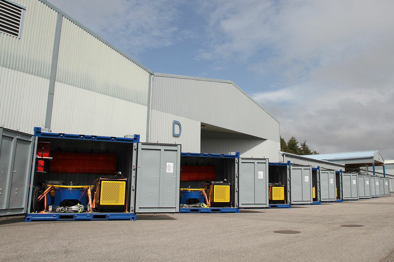 Containers lined up open