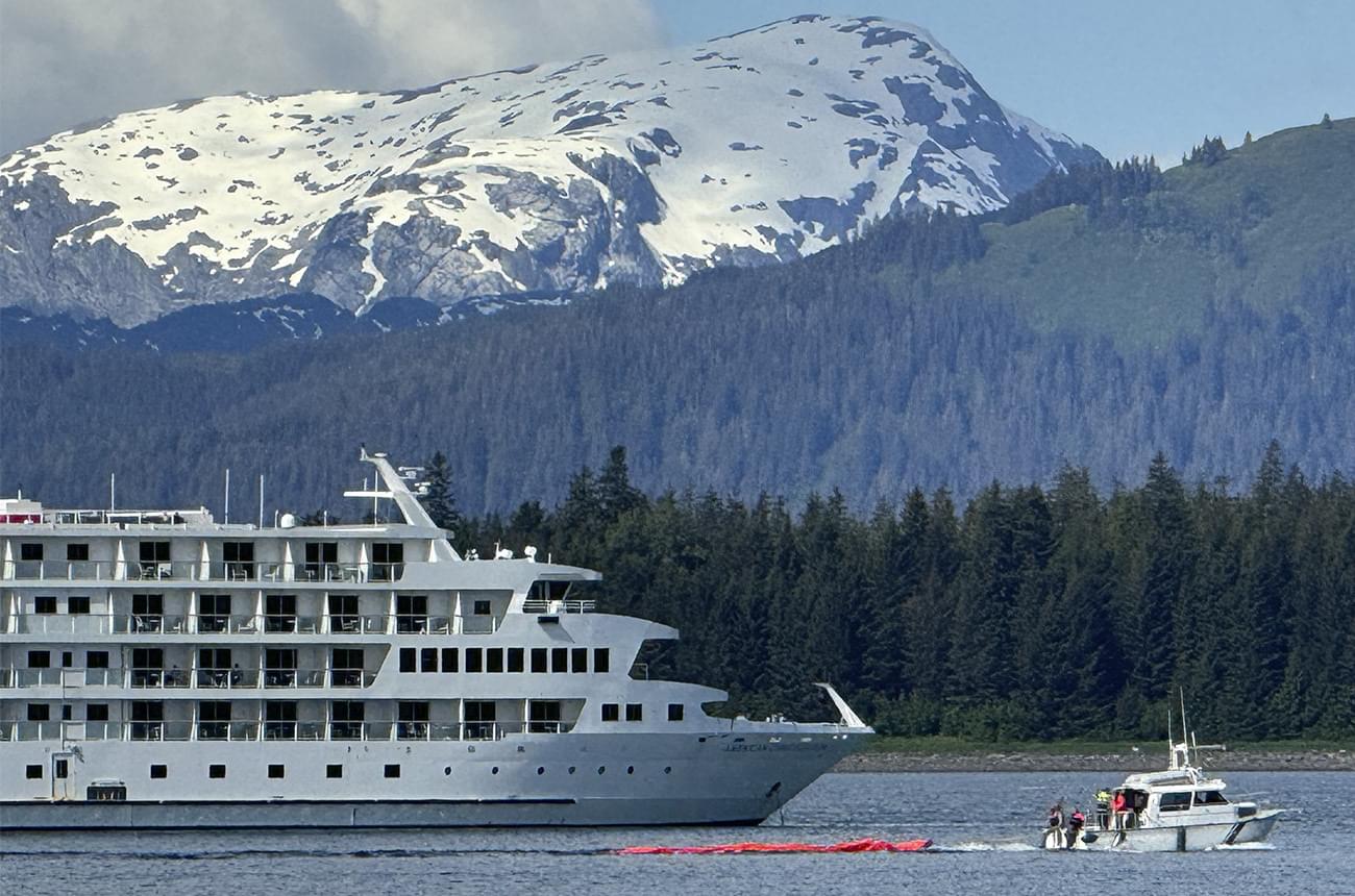 Glacier Bay Alaska 1300x860