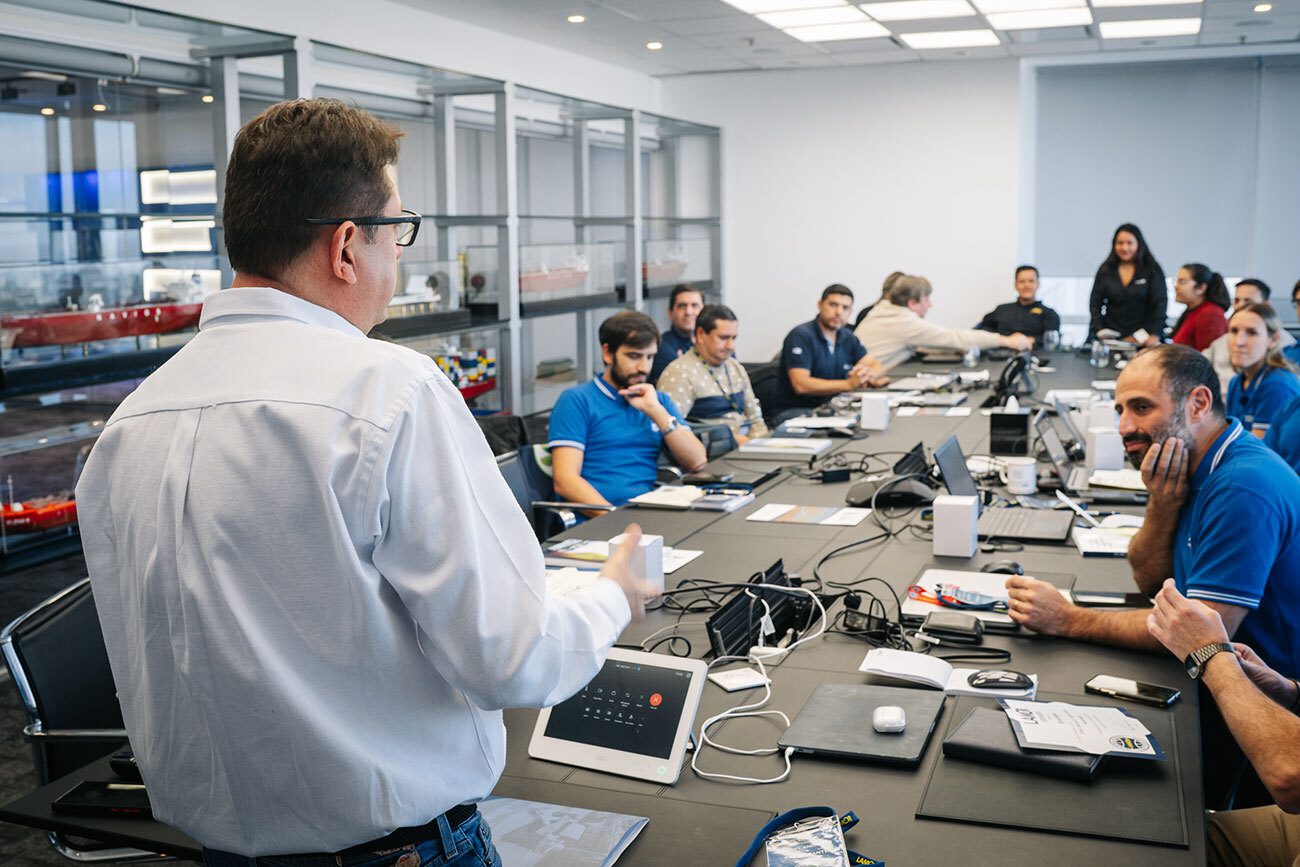 Horamar Diego POV presenting web