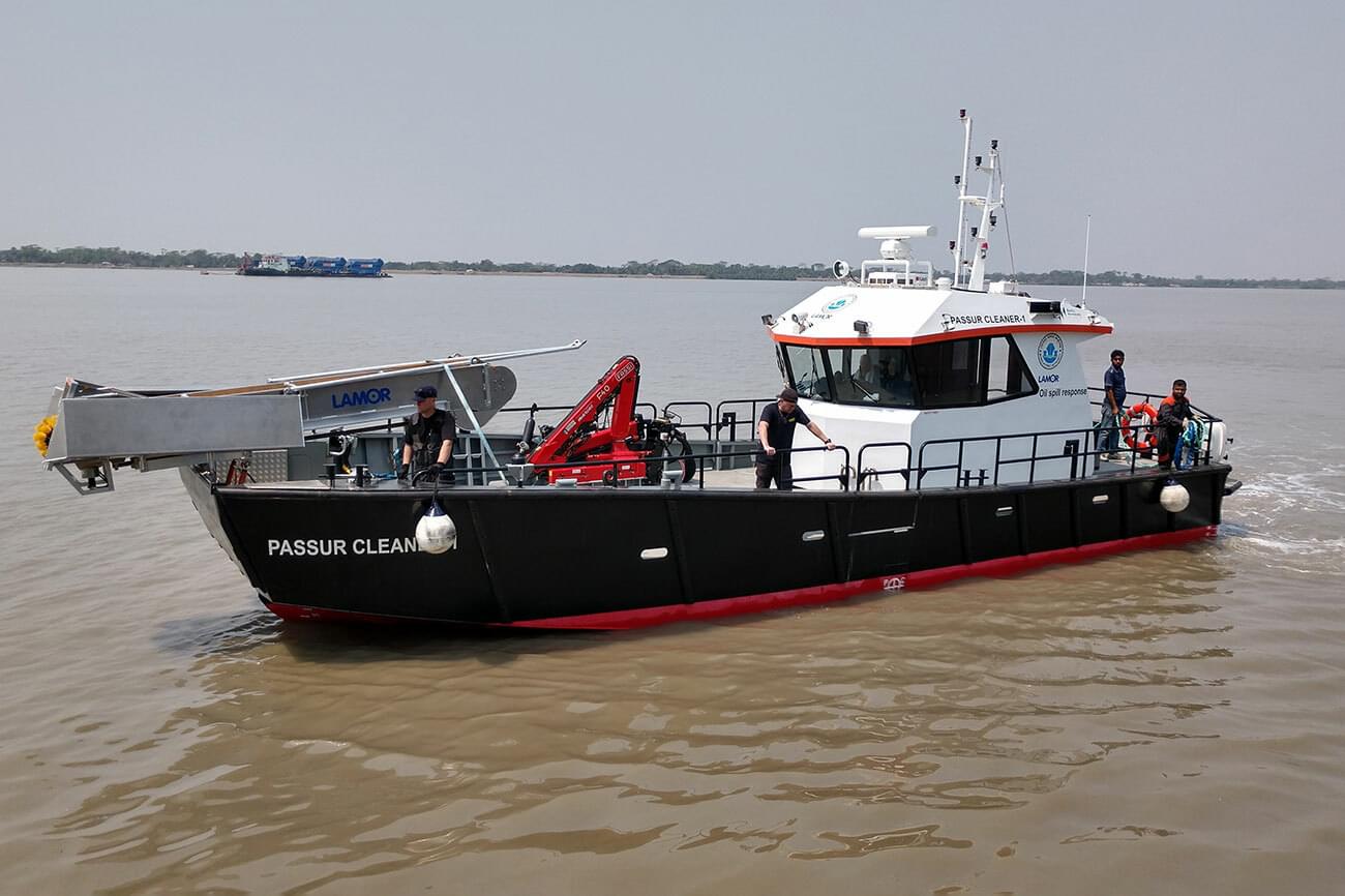 Impact Studies 1300x866 60 Lamor Workboat