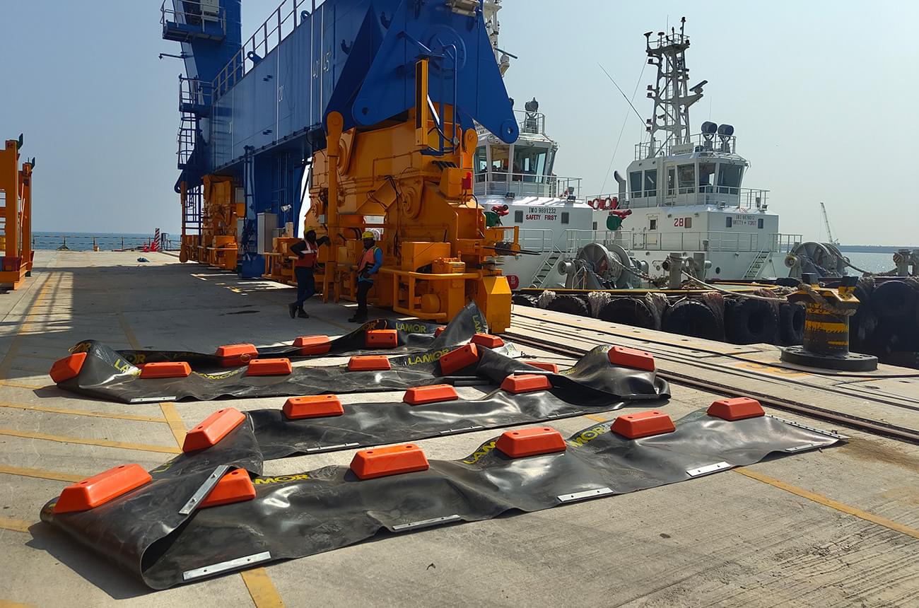 India Adani Vizhinjam Port article 202501 2