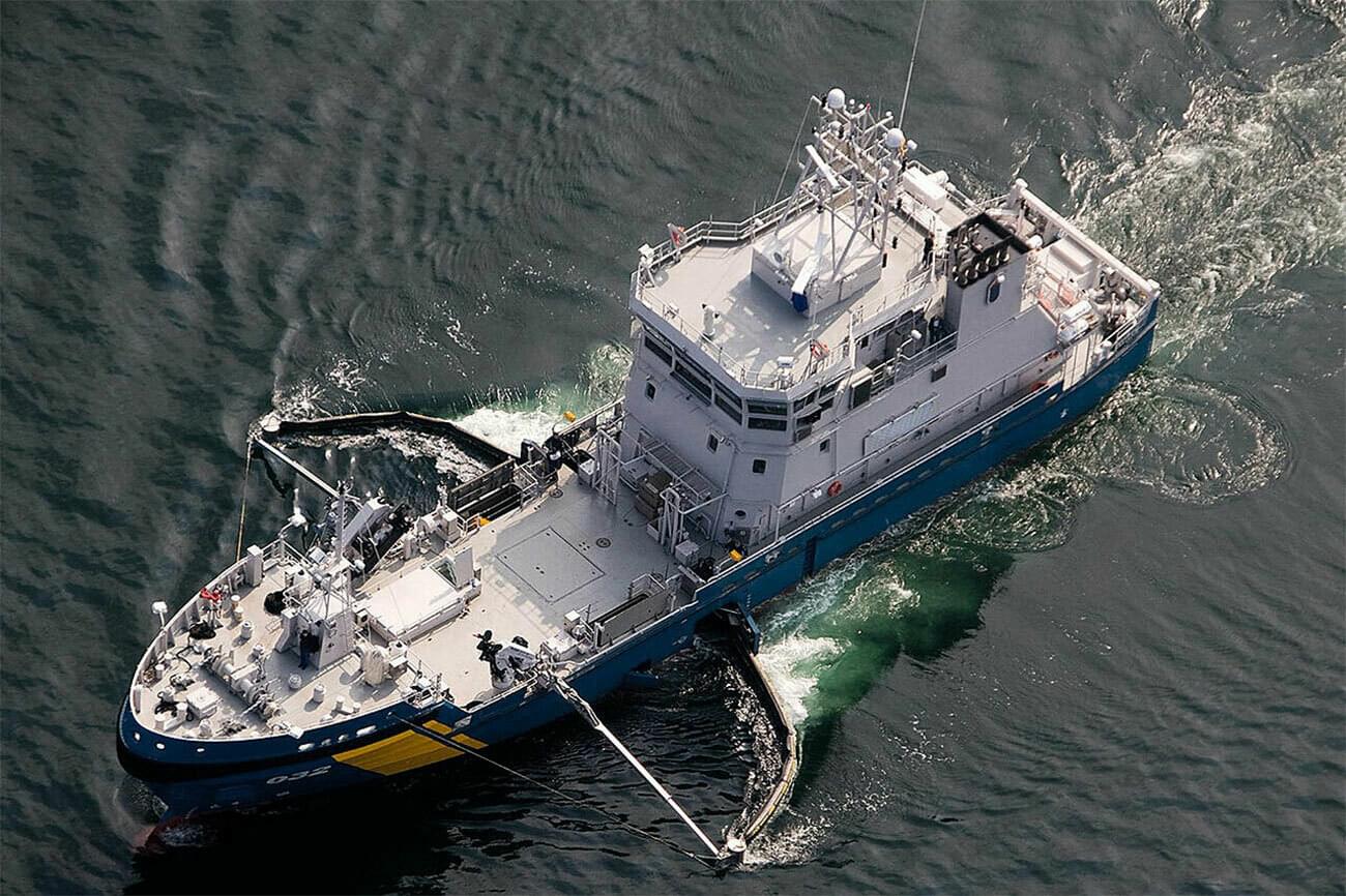 Lamor inbuilt system workboat 2