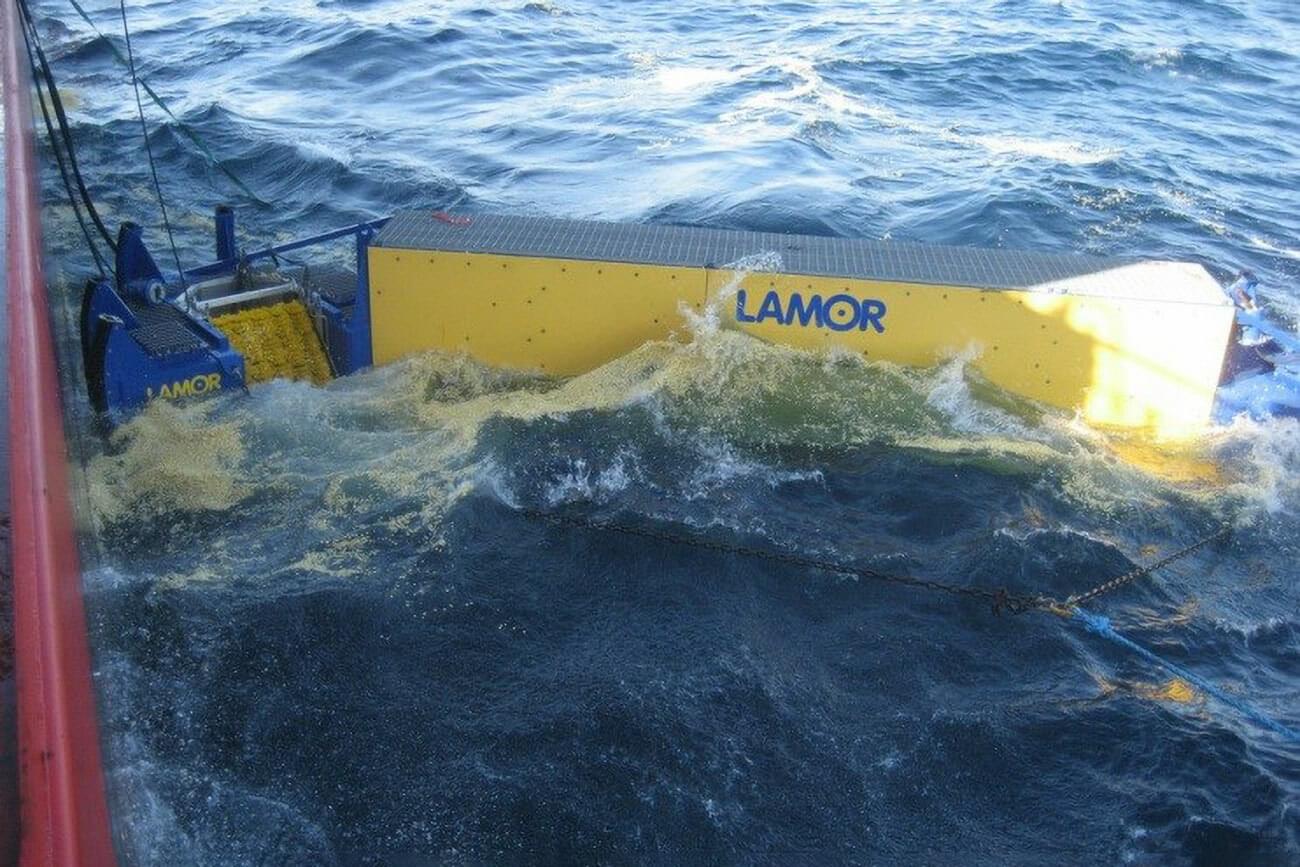 Lamor stiff sweep arm 1300x870