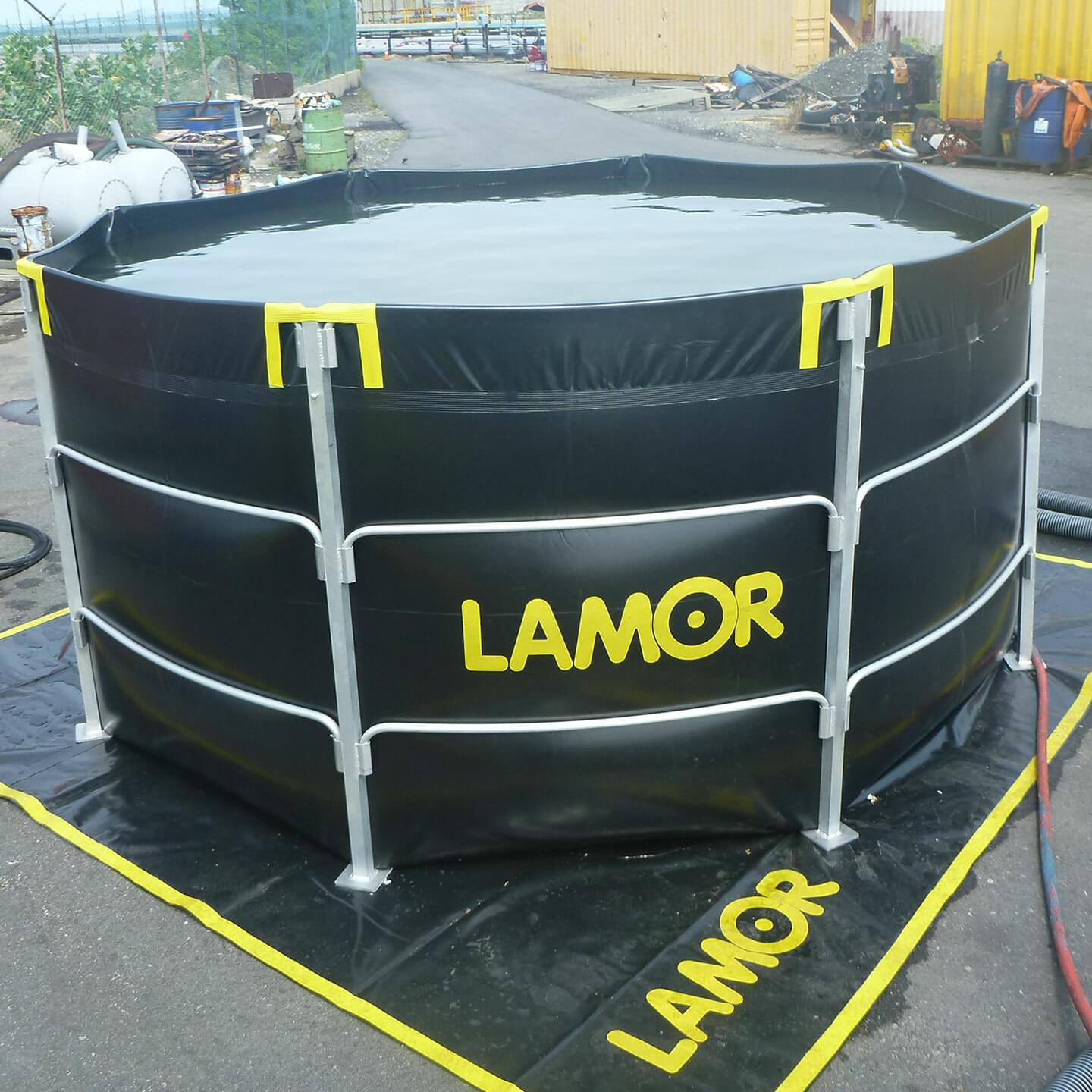 Oil storage tank and person 1440